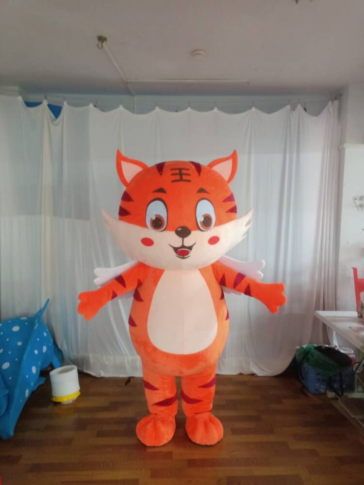 虎年生肖服装