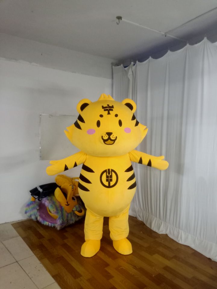虎年吉祥物卡通人偶服装